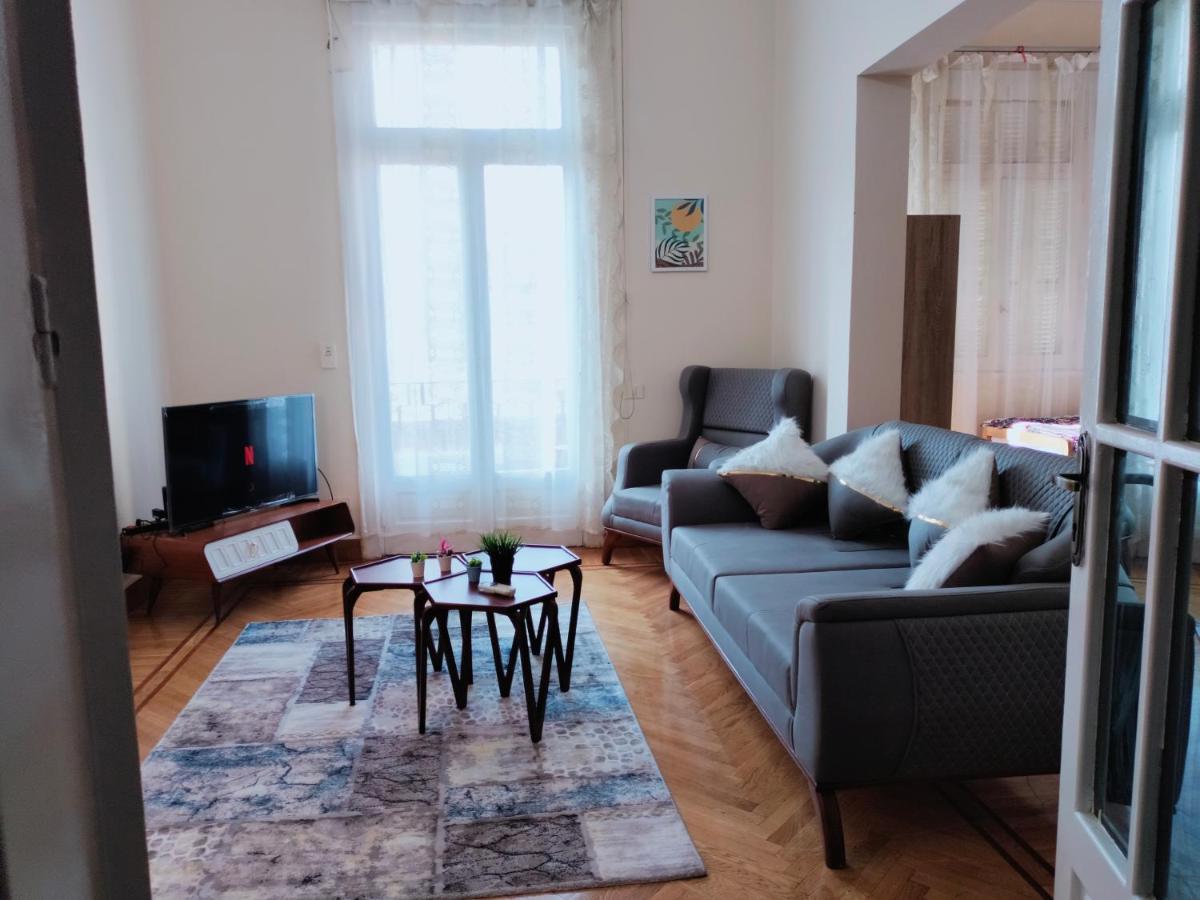 Royal Apartment In Talaat Harb Downtown Cairo Ngoại thất bức ảnh